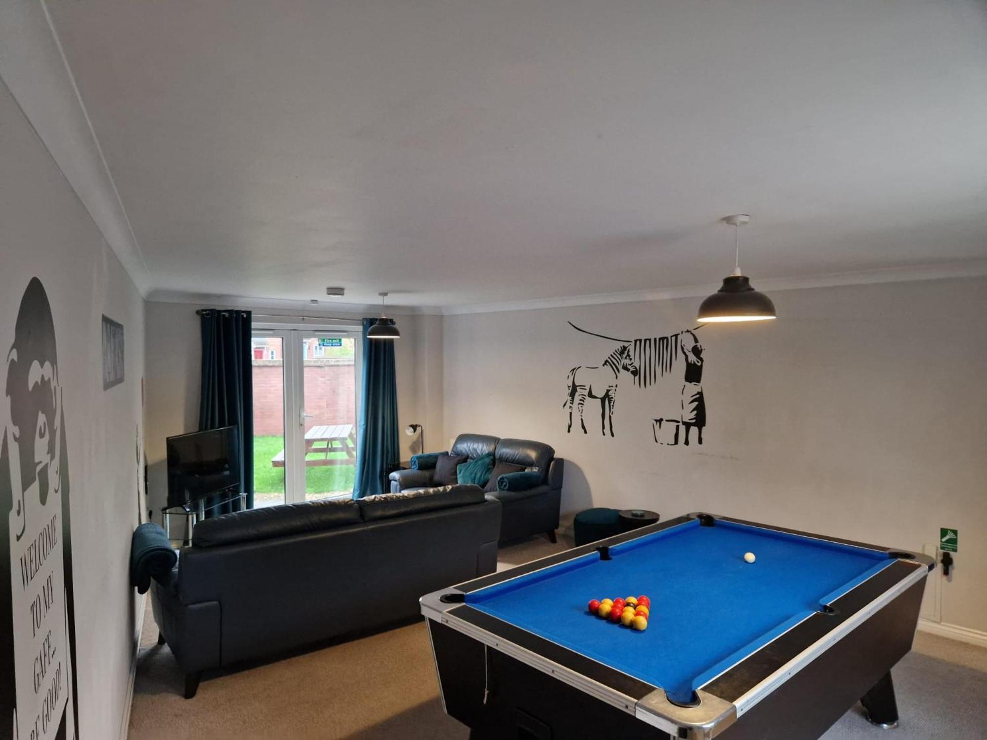 Hereford - Finch House - Modern 4 Bedroom House Located In South Hereford, Dog Friendly With Nearby Countryside, Pool Table, Sleeps Up To 10 Guests - Hosted By Rentmyhouse מראה חיצוני תמונה