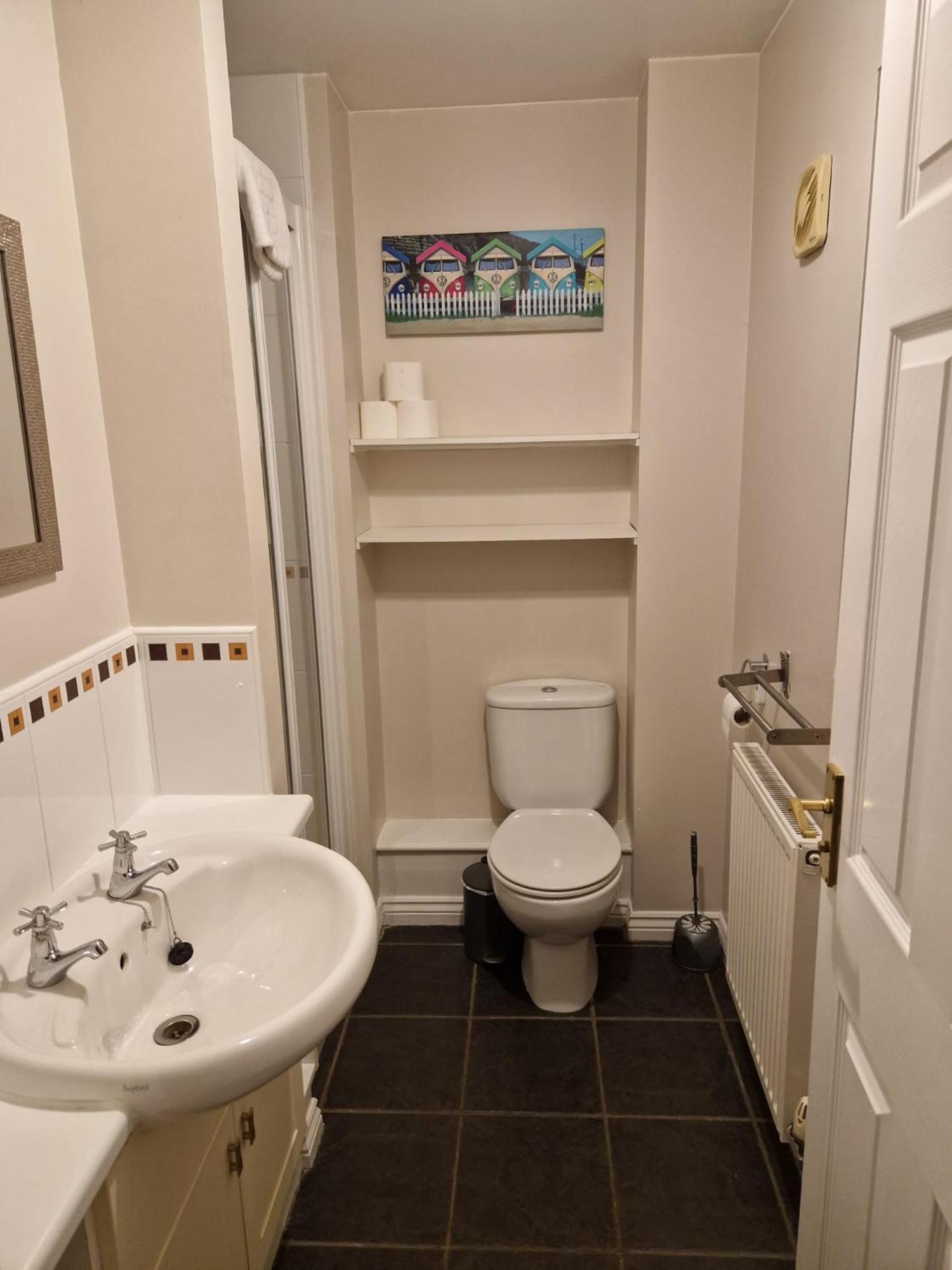Hereford - Finch House - Modern 4 Bedroom House Located In South Hereford, Dog Friendly With Nearby Countryside, Pool Table, Sleeps Up To 10 Guests - Hosted By Rentmyhouse מראה חיצוני תמונה